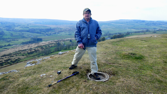 Derek Knipescar Common