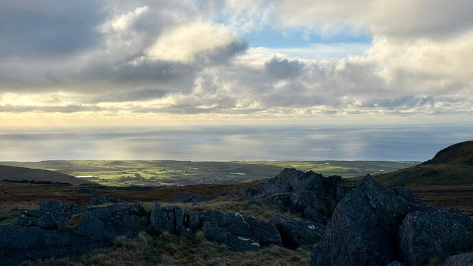 E5577939-1A60-4D16-8CE5-A96870B77B07_1_102_a