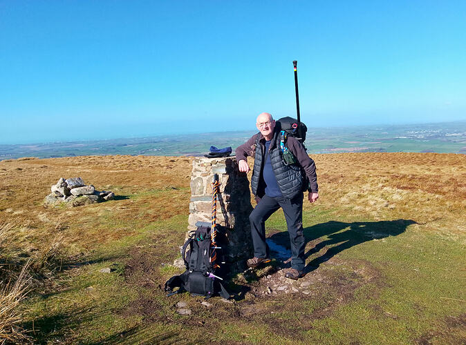 low_Fell_Fell_brw_2026003